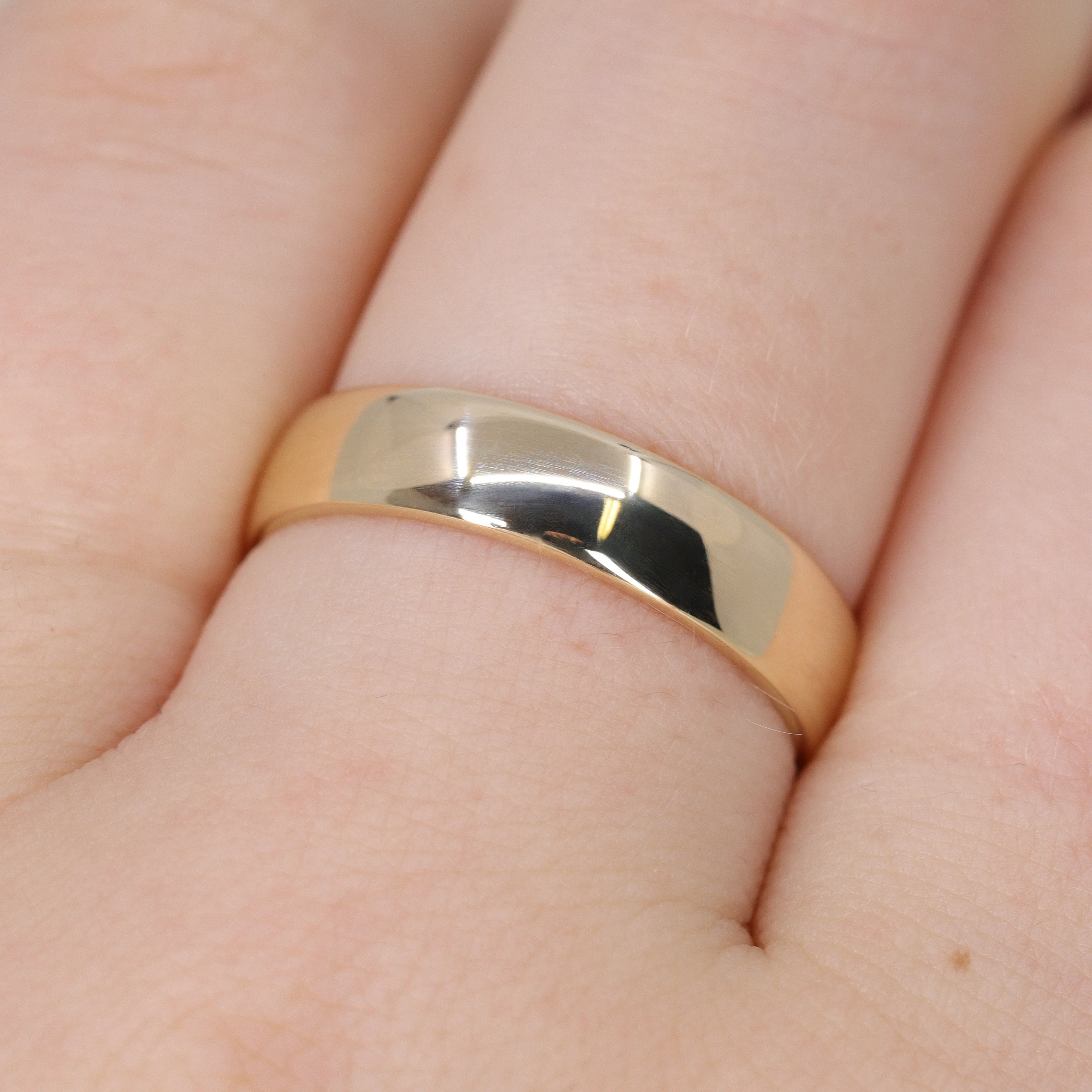 Arlo - Light Court Polished Wedding Ring - Made-to-Order - Image 10